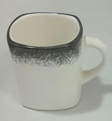 Gmundner Keramik-Tasse/ eckig